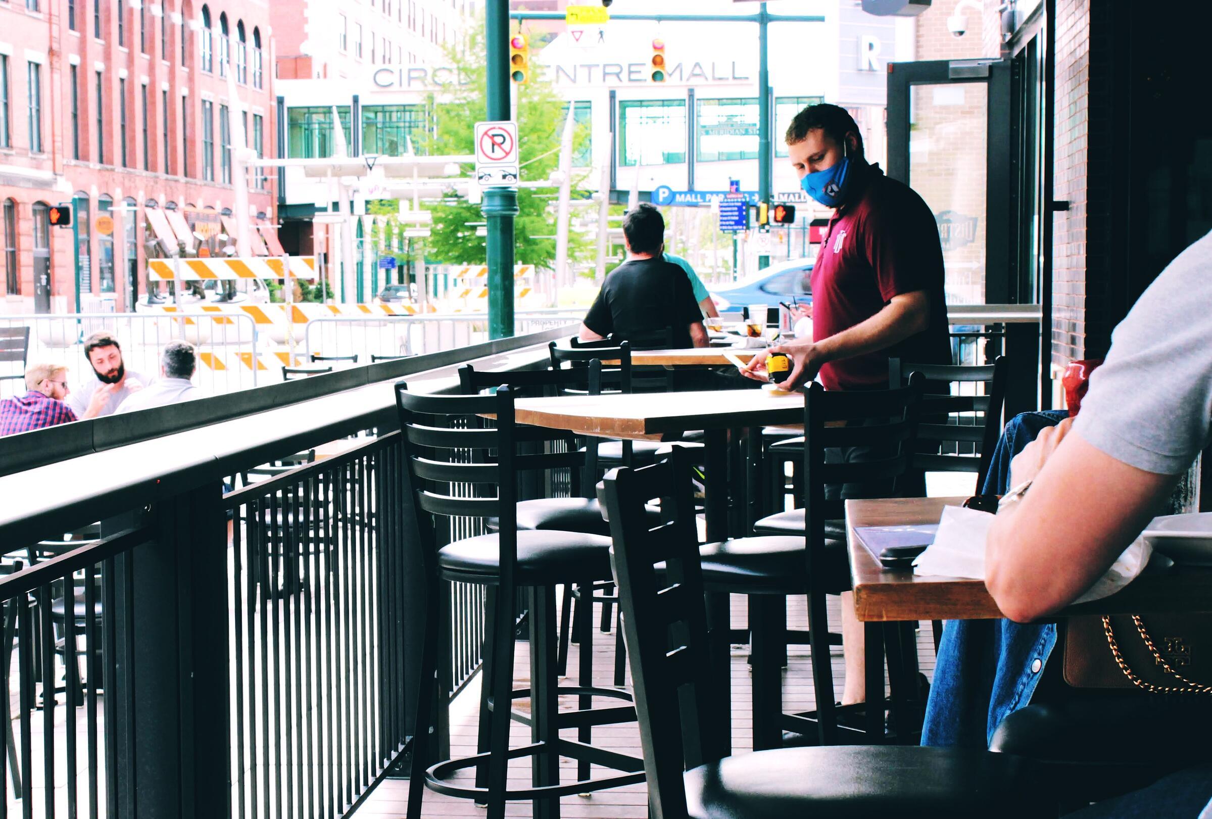 Informative bar and restaurant resources for PMPs during covid-19